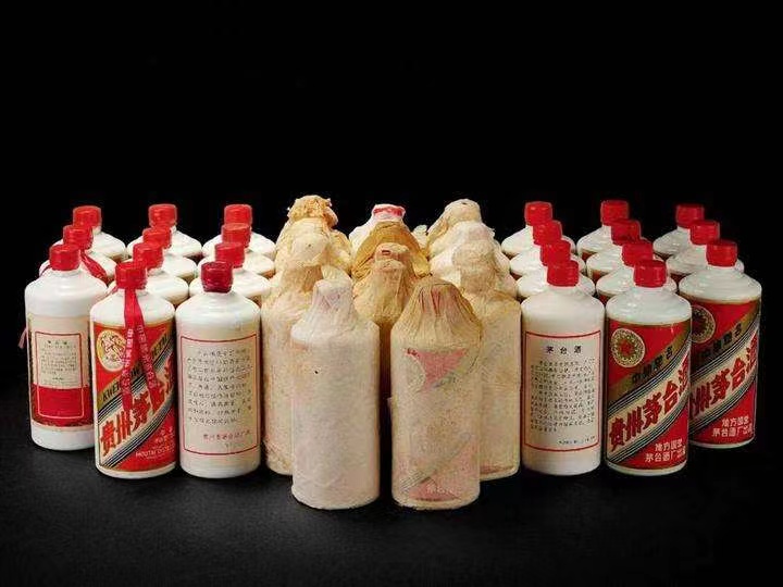 共青城日照岚山回收酒价格哪里回收(附近上门回收茅台酒）?